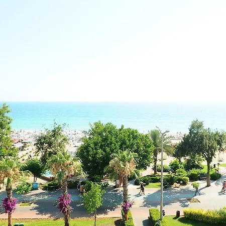 Hotel Kleopatra Yildiz 2*