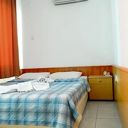 Kleopatra Yildiz 2* Alanya