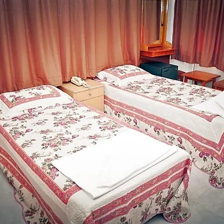 Kleopatra Yildiz Hotel 2*