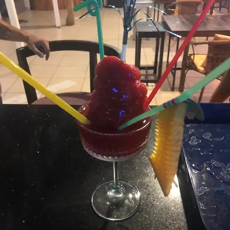 克列奥帕特拉海滩伊尔迪兹酒店 酒店 2*